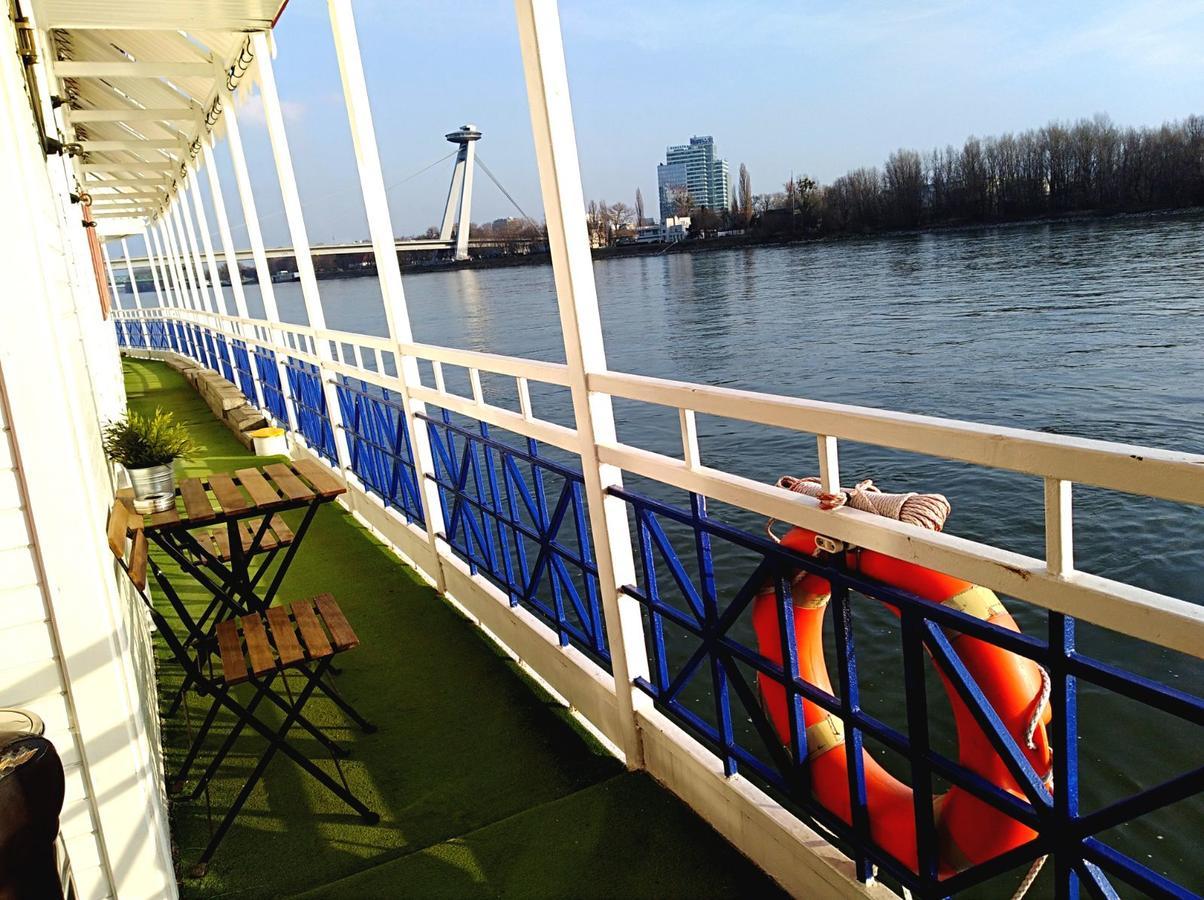 Botel Marina Bratislava Dış mekan fotoğraf